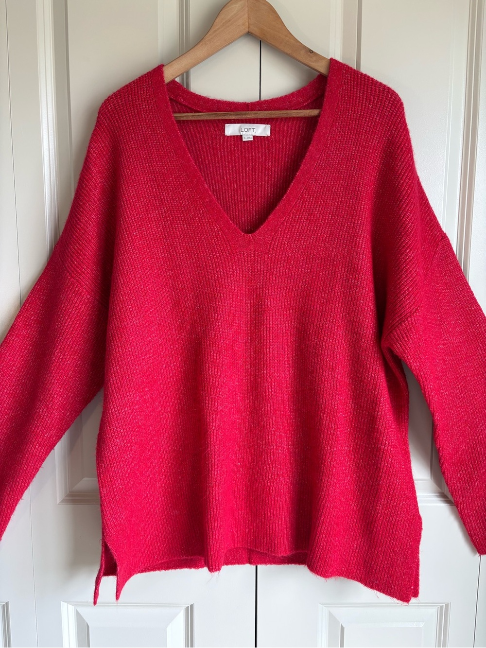 LOFT Cherry Red Slouchy Ribbed Knit V Neck Sweater Pink Speckle size XL